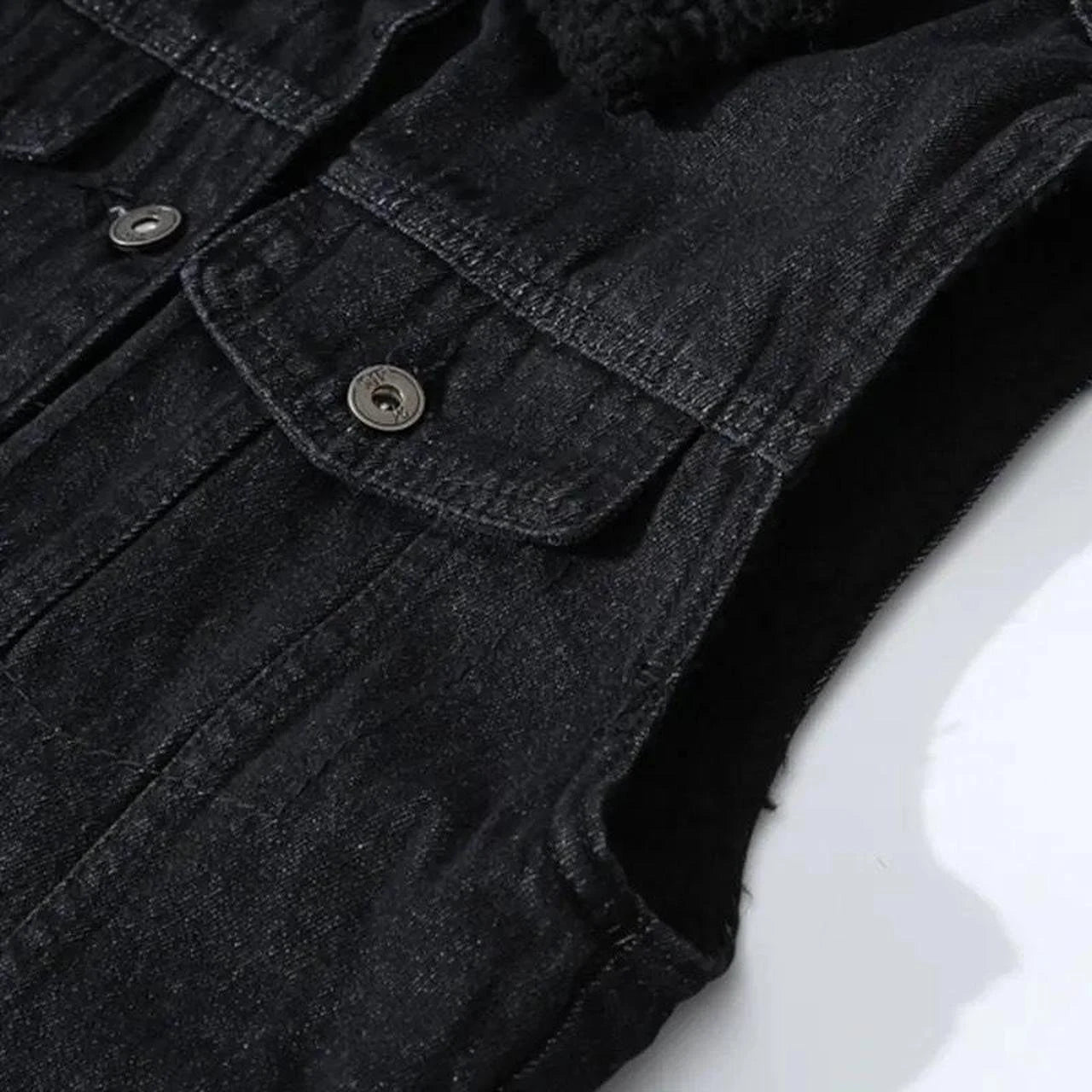 Edgy Black Sleeveless Denim Vest with Cozy Fleece Lining