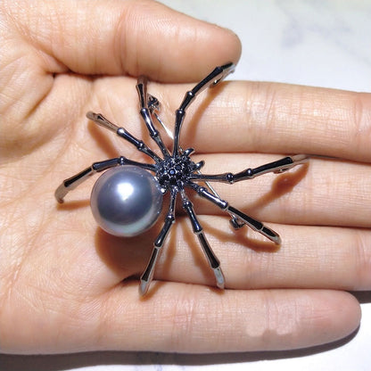 Exaggerated Spider Brooch