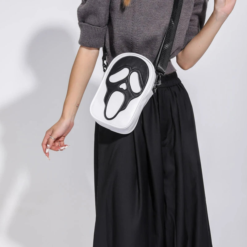 Screaming Skull Shoulder Bag