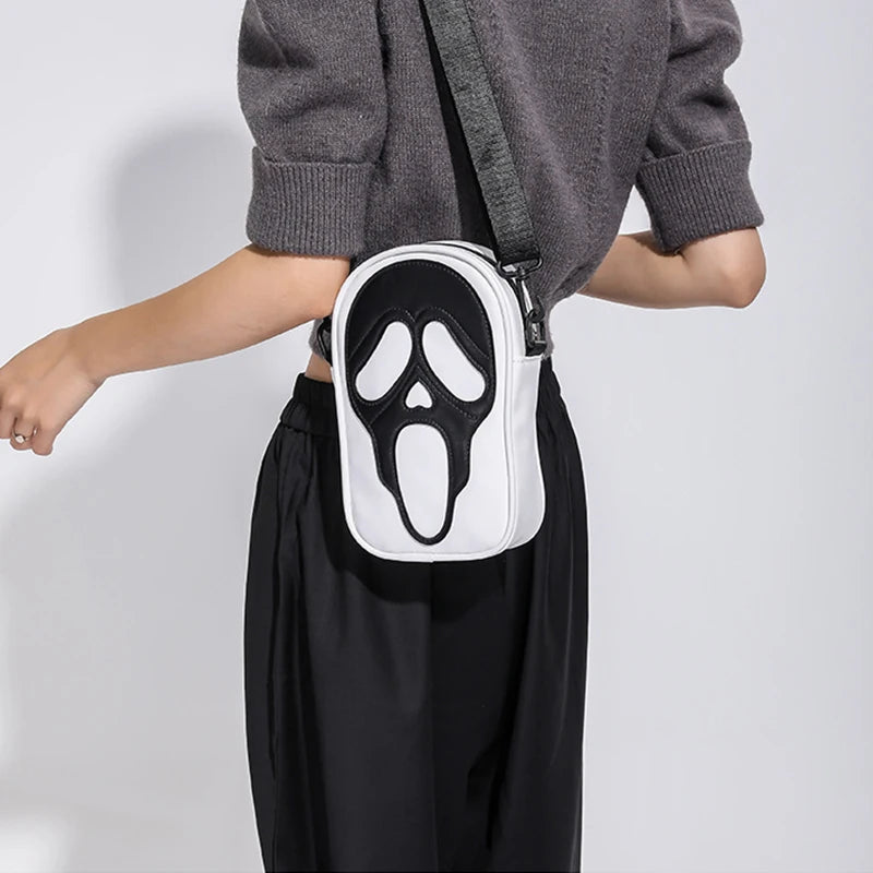 Screaming Skull Shoulder Bag